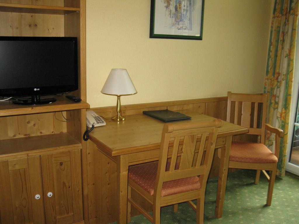 Hotel Martin Ramsau am Dachstein Pokój zdjęcie