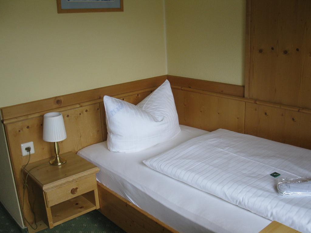 Hotel Martin Ramsau am Dachstein Pokój zdjęcie